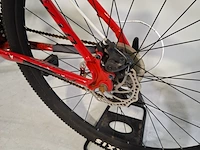 Mountainbike, storm, shark - afbeelding 19 van  20