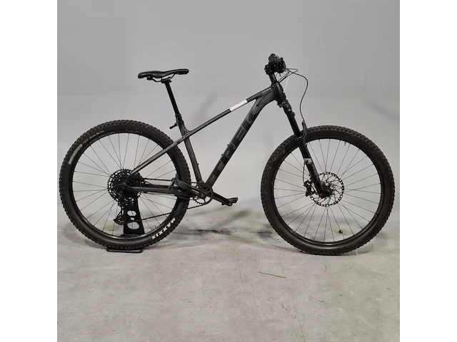 Mountainbike, trek, xcaliber 8 - afbeelding 1 van  16