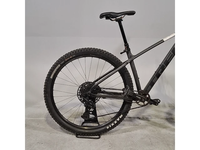 Mountainbike, trek, xcaliber 8 - afbeelding 10 van  16