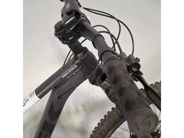 Mountainbike, trek, xcaliber 8 - afbeelding 13 van  16