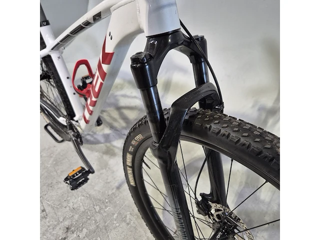 Mountainbike, trek, xcaliber - afbeelding 2 van  18