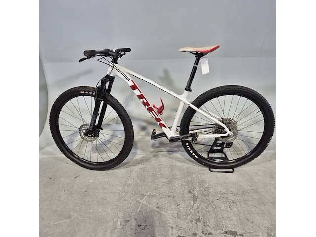 Mountainbike, trek, xcaliber - afbeelding 7 van  18