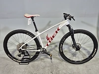 Mountainbike, trek, xcaliber - afbeelding 1 van  18