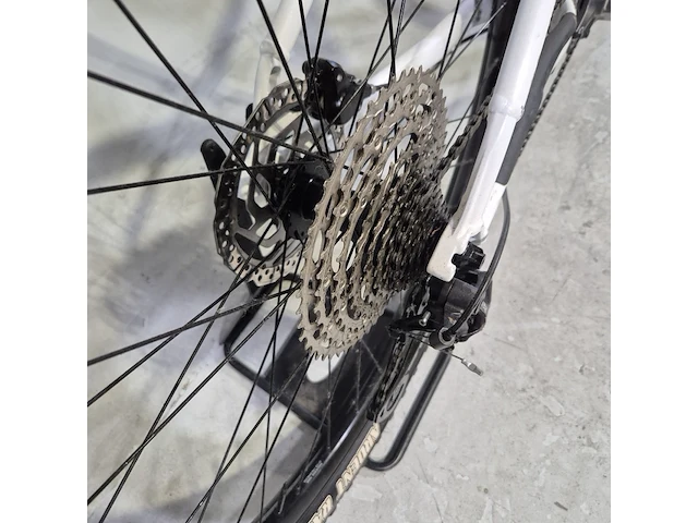 Mountainbike, trek, xcaliber - afbeelding 14 van  18