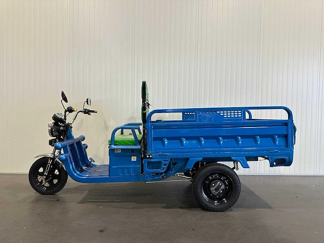 Move eco - 2022 - cargo 500 - tweewielaangedreven landbouwtractor - afbeelding 2 van  15