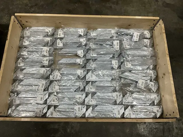 Mp bolagen 901z gegalvaniseerde metalen hoekbeugel (640x) - afbeelding 4 van  4