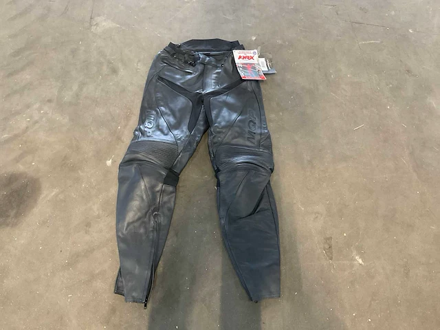 Mqp motorbroeken (7x) - afbeelding 1 van  8