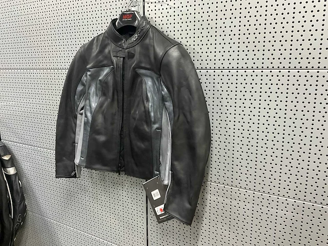 Mqp nemesis leren motorjas maat 40 (2x) - afbeelding 2 van  5