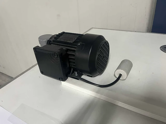 Ms - 1080 - broedmachine - afbeelding 10 van  14