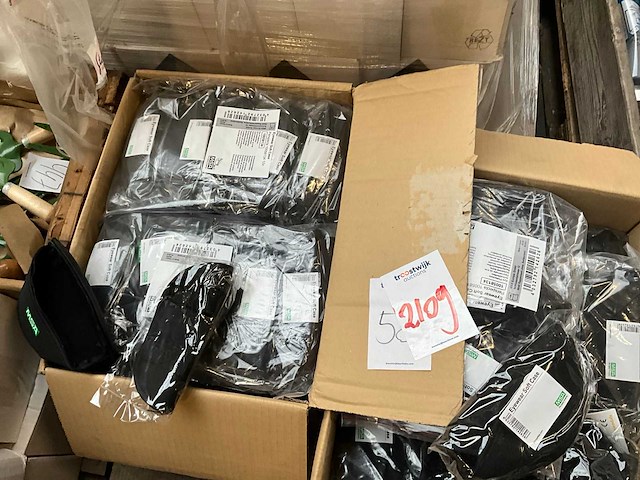 Msa brillenkoker - afbeelding 2 van  4