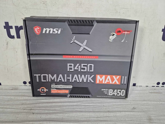 Msi b450 tomahawk max ii - moederbord - zwart (911-7c02-033) - afbeelding 2 van  3