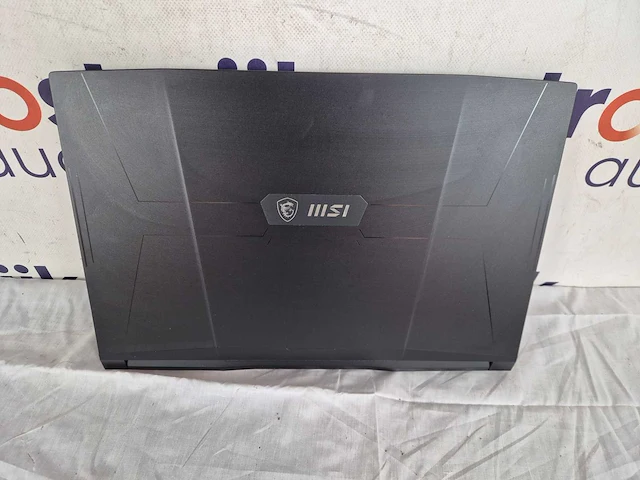 Msi crosshair 17 c12vg-218nl - gaming laptop - 17.3 inch - 300hz - afbeelding 2 van  3