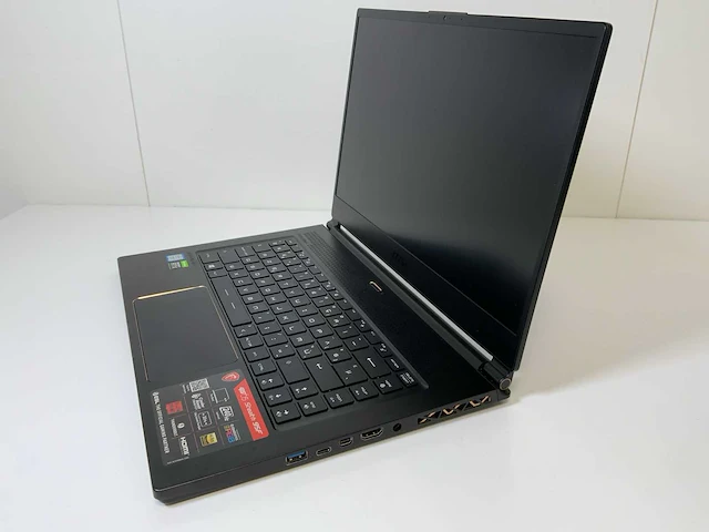 Msi gs65 stealth 9sf 15.5", core(tm) i7 9e generatie, 32 gb ram, 1 tb nvme, nvidia geforce rtx 2070 8 gb laptop - afbeelding 2 van  7