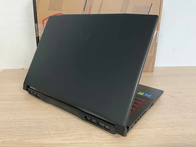 Msi katana gf66 11ue-870nl (reparatieproduct) - afbeelding 4 van  6
