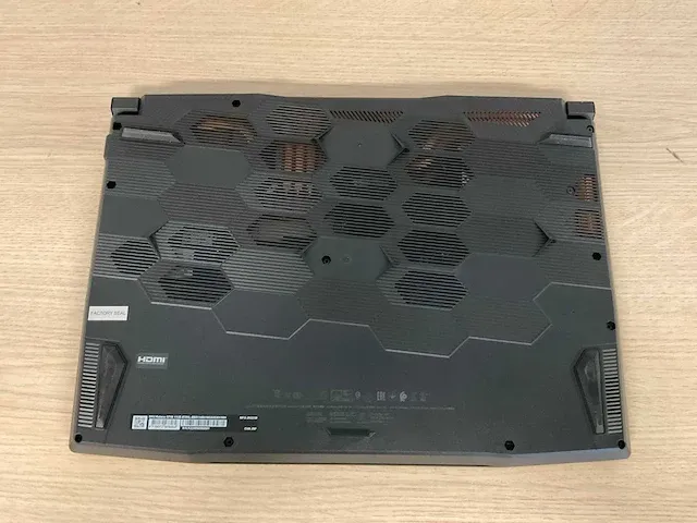 Msi katana gf66 11ue-870nl (reparatieproduct) - afbeelding 5 van  6