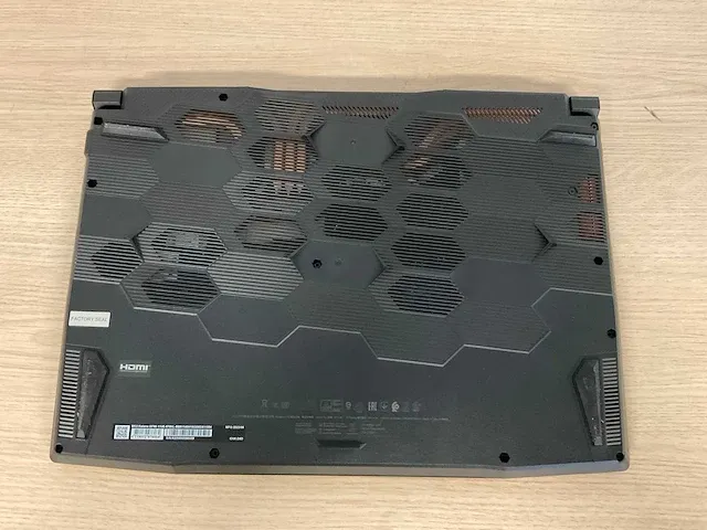 Msi katana gf66 11ue-870nl (reparatieproduct) - afbeelding 5 van  7
