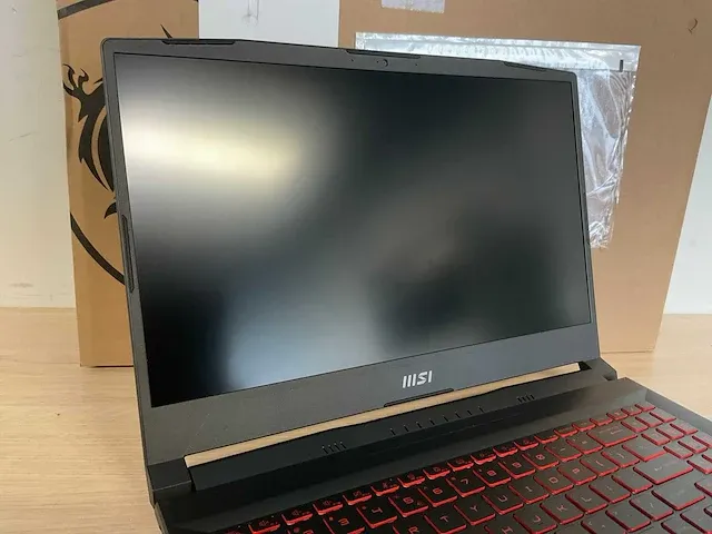 Msi katana gf66 11ue-870nl (reparatieproduct) - afbeelding 4 van  7