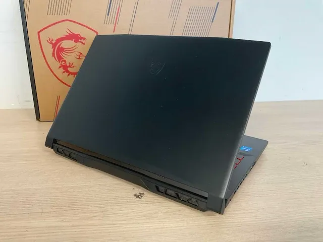 Msi katana gf66 11ue-870nl (reparatieproduct) - afbeelding 5 van  7