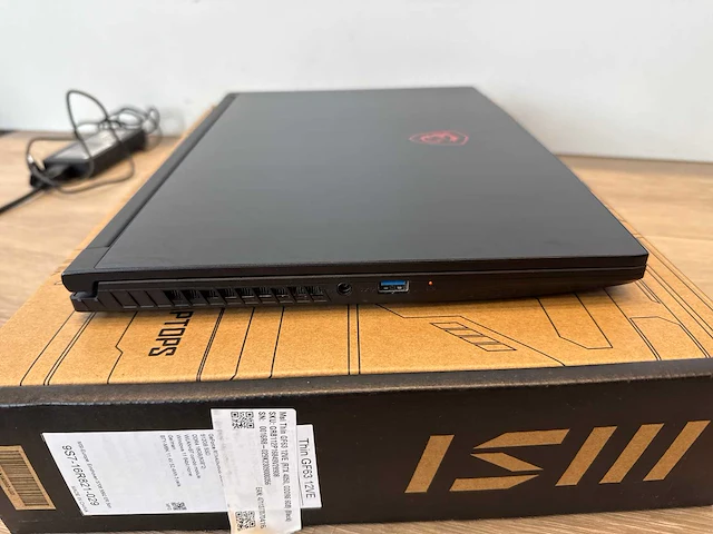 Msi thin gf63 gaming laptop - intel® core i5-12450h - 16gb - 512gb ssd - nvidia® geforce® rtx 4050 (black) - afbeelding 10 van  11