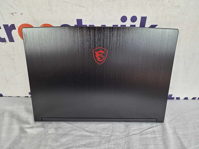 Msi thin gf63 gaming laptop - intel® core i5-12450h - afbeelding 4 van  4
