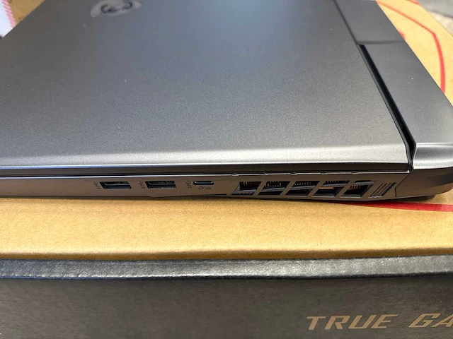 Msi vector gp78 hx 13vg-054 gaming laptop - afbeelding 4 van  14