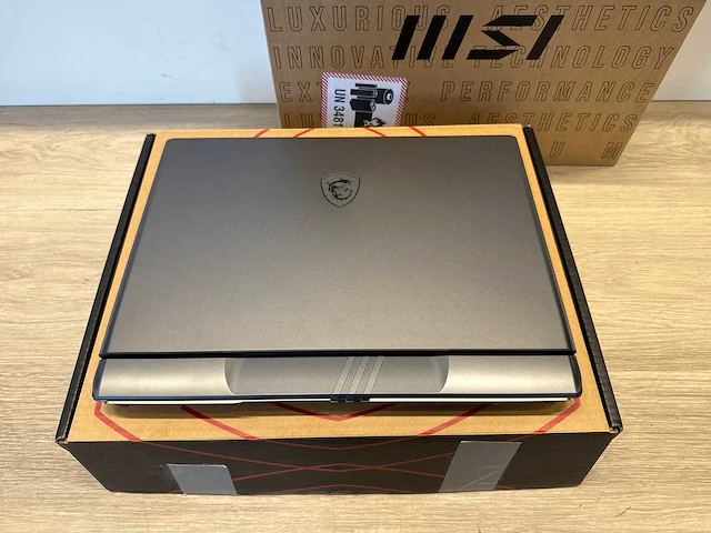 Msi vector gp78 hx 13vg-054 gaming laptop - afbeelding 14 van  14