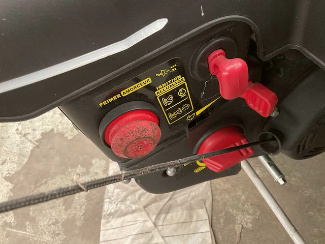 Mtd gold 21” 208cc snow blower - afbeelding 7 van  7