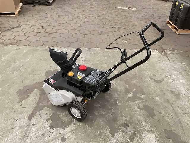 Mtd gold 21” 208cc snow blower - afbeelding 4 van  7