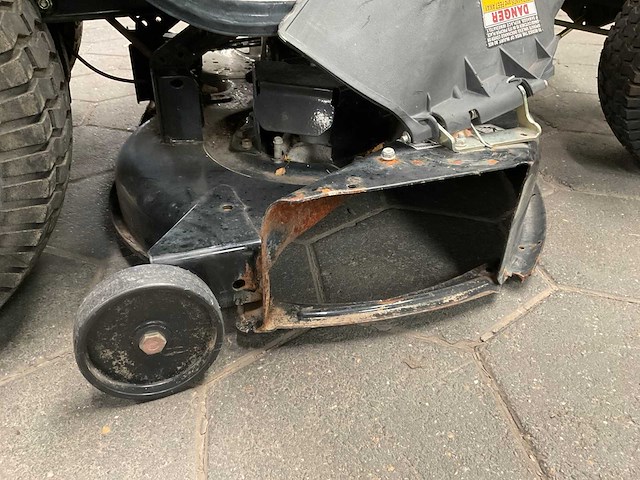 Mtd gold zitmaaier - afbeelding 12 van  15