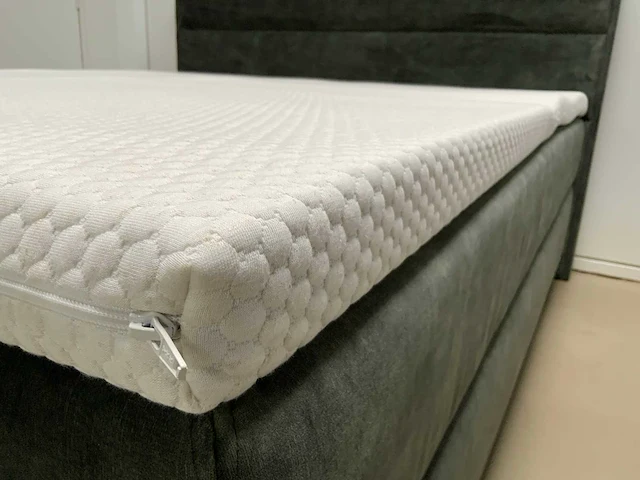 Mtf koudschuim topper b180 x l210 cm (4x) - afbeelding 1 van  9