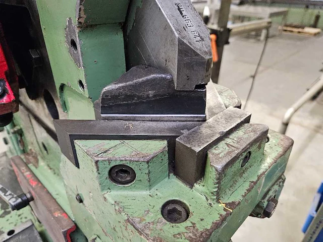 Mubea - 1980 - klsh 550 - pons- en knipmachine - afbeelding 7 van  7