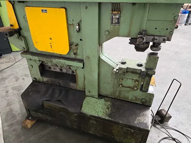Mubea - kblh 700 - pons- en knipmachine - afbeelding 14 van  17
