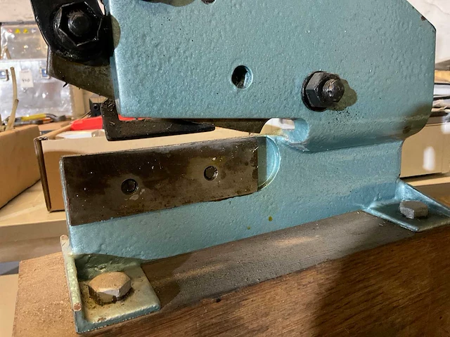 Mubea knipmachine - afbeelding 3 van  4