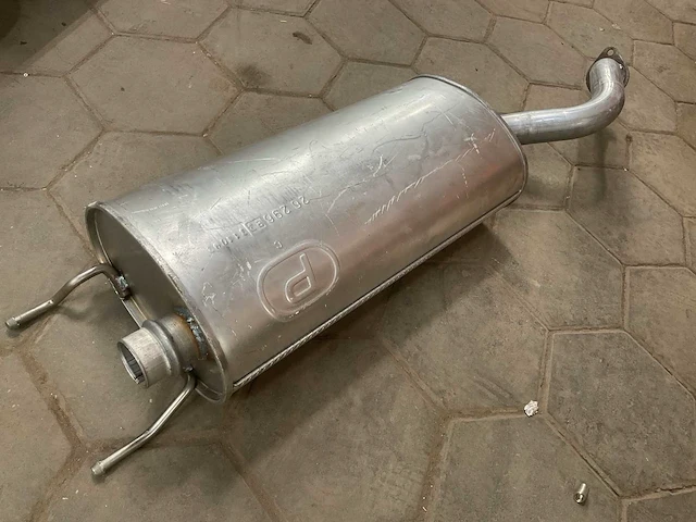 Muffler - afbeelding 1 van  5