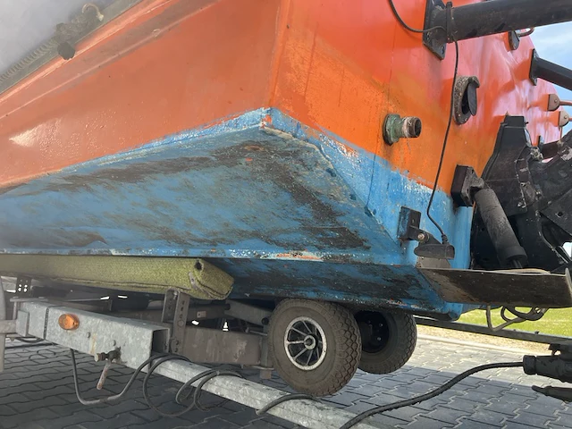 Mulder en rijke boot mercedes, diesel, excl. trailer - afbeelding 17 van  19