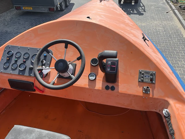 Mulder en rijke boot mercedes, diesel, excl. trailer - afbeelding 8 van  19
