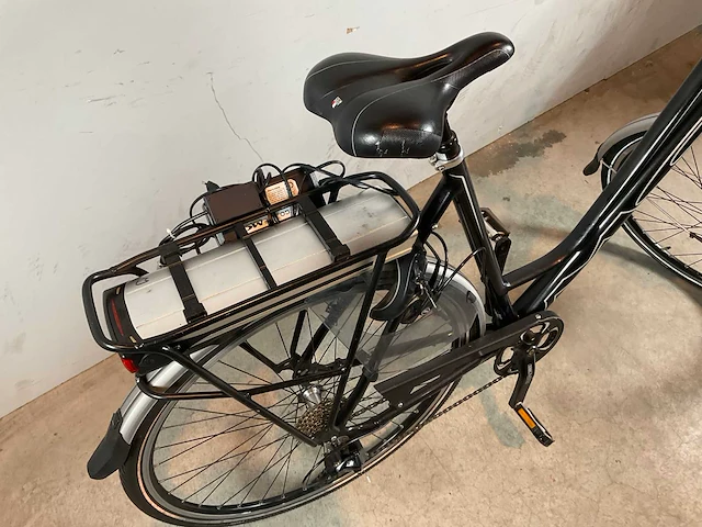 Multi cycle - damesfiets - elektrische fiets - afbeelding 5 van  7