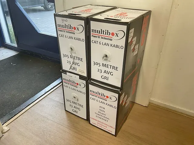 Multibox cat6 netwerkkabel (4x) - afbeelding 1 van  2