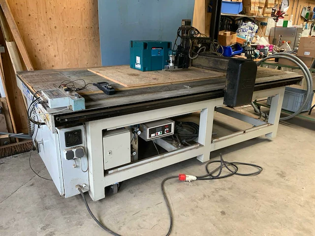 Multicam 48plus cnc freesmachine - afbeelding 12 van  37