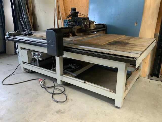 Multicam 48plus cnc freesmachine - afbeelding 34 van  37