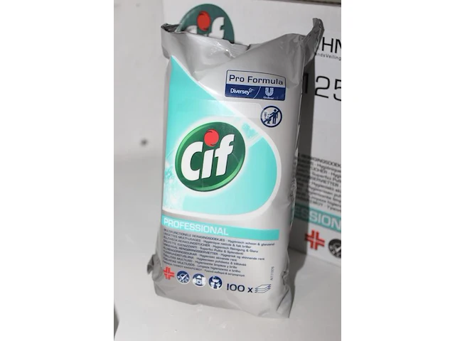 Multifunctionele reinigingsdoekjes cif in 4 dozen. - afbeelding 2 van  2