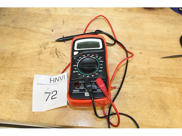 Multimeter carpoint. - afbeelding 1 van  1