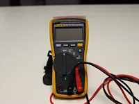 Multimeter fluke, type 115 true rms. - afbeelding 2 van  5