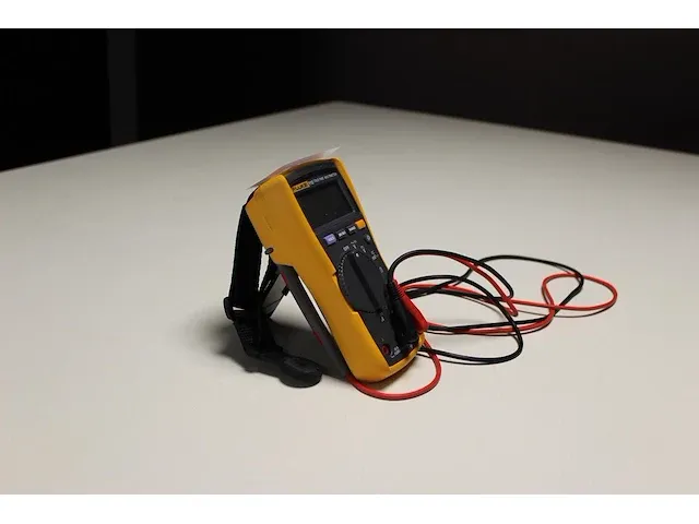Multimeter fluke, type 115 true rms. - afbeelding 5 van  5