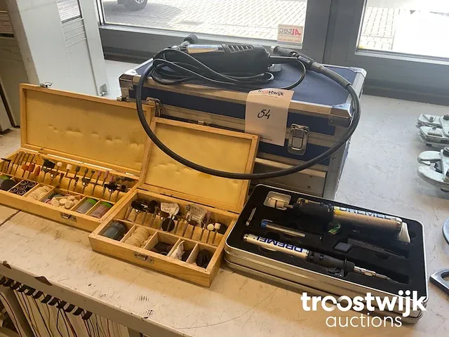 Multitool - afbeelding 1 van  4