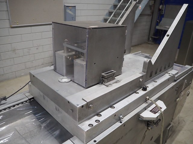 Multivac - afbeelding 25 van  27