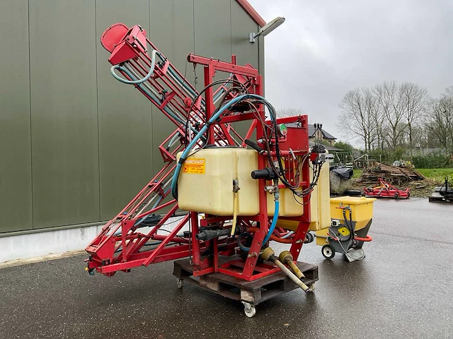 Munckhof gedragen veldspuit - afbeelding 3 van  12