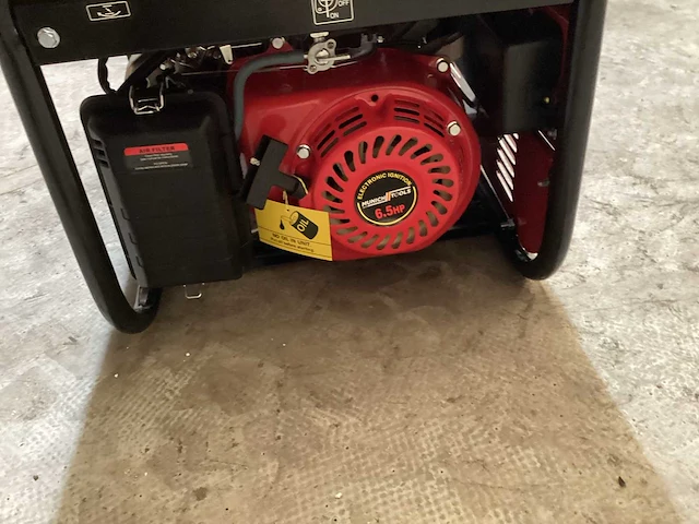 Munichtools mt8500w stroomgenerator - afbeelding 7 van  8