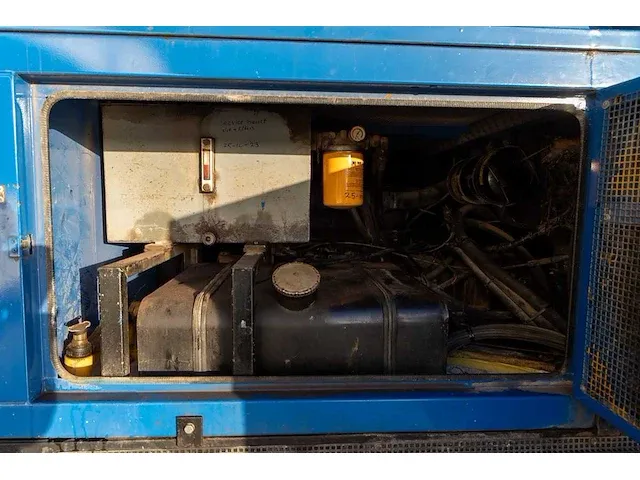 Munsters - crl740 - munsters (rups) mobiele torenkraan (elektrische bediening) crl740 - afbeelding 7 van  51