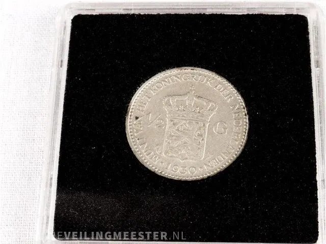 Muntset koning willem en koningin wilhelmina (o.a.. zilver) - afbeelding 3 van  5